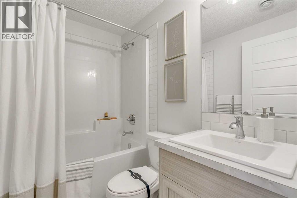 80 Lucas Common Nw, Calgary, Alberta  T3P 2B4 - Photo 43 - A2272511