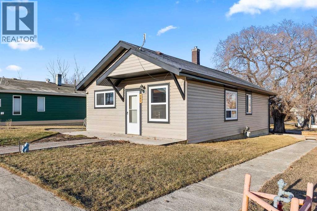 201 1 Street S, Milo, Alberta  T0L 1L0 - Photo 2 - A2280177