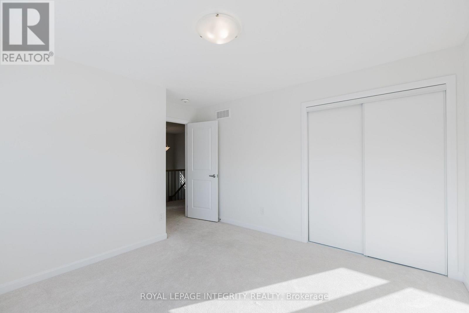 850 Cappamore Drive, Ottawa, Ontario  K2C 3H2 - Photo 30 - X12715686