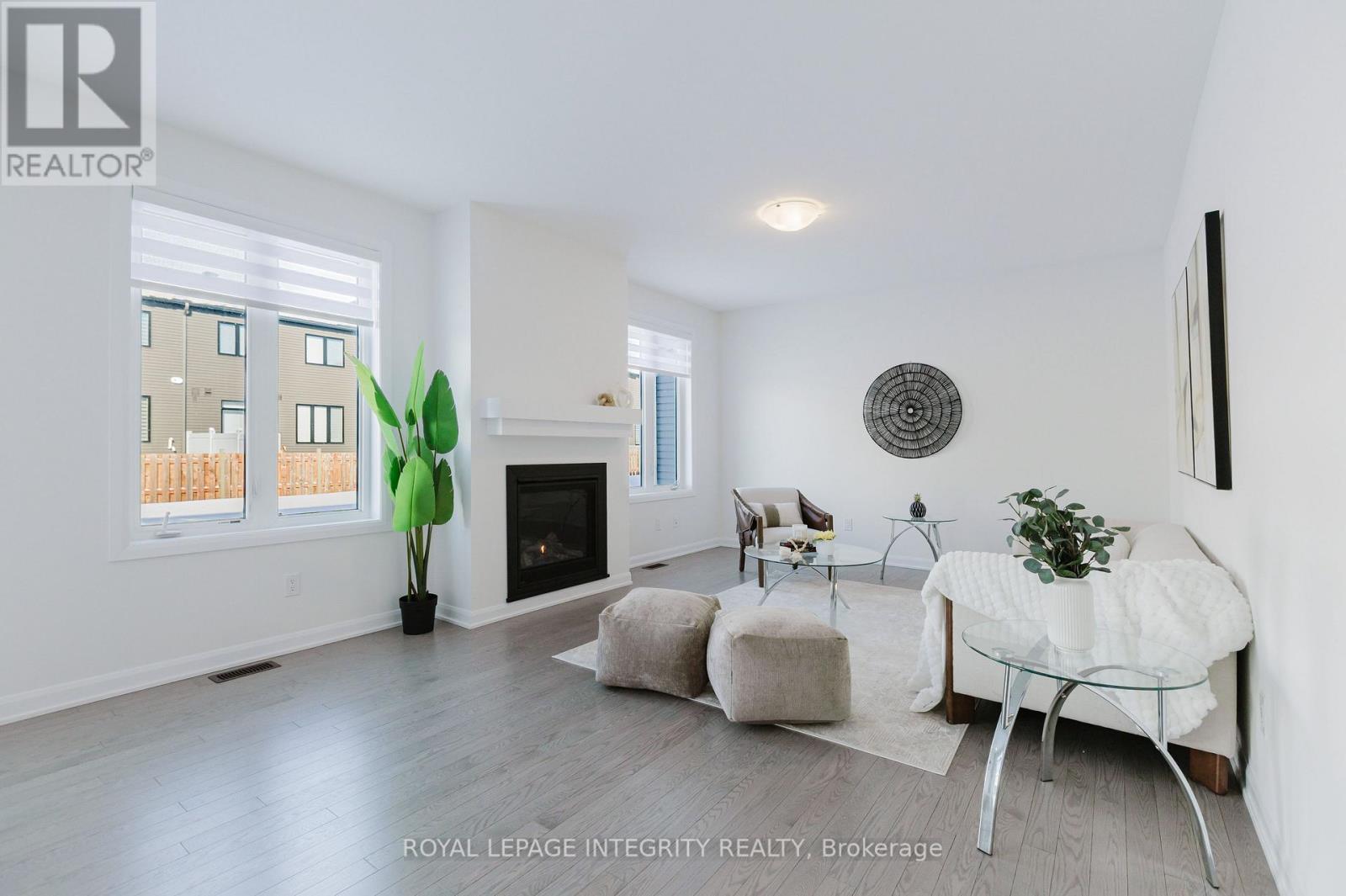 850 Cappamore Drive, Ottawa, Ontario  K2C 3H2 - Photo 5 - X12715686