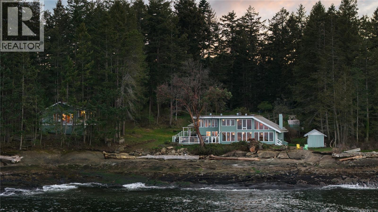 281 Bellhouse Rd, Galiano Island, British Columbia