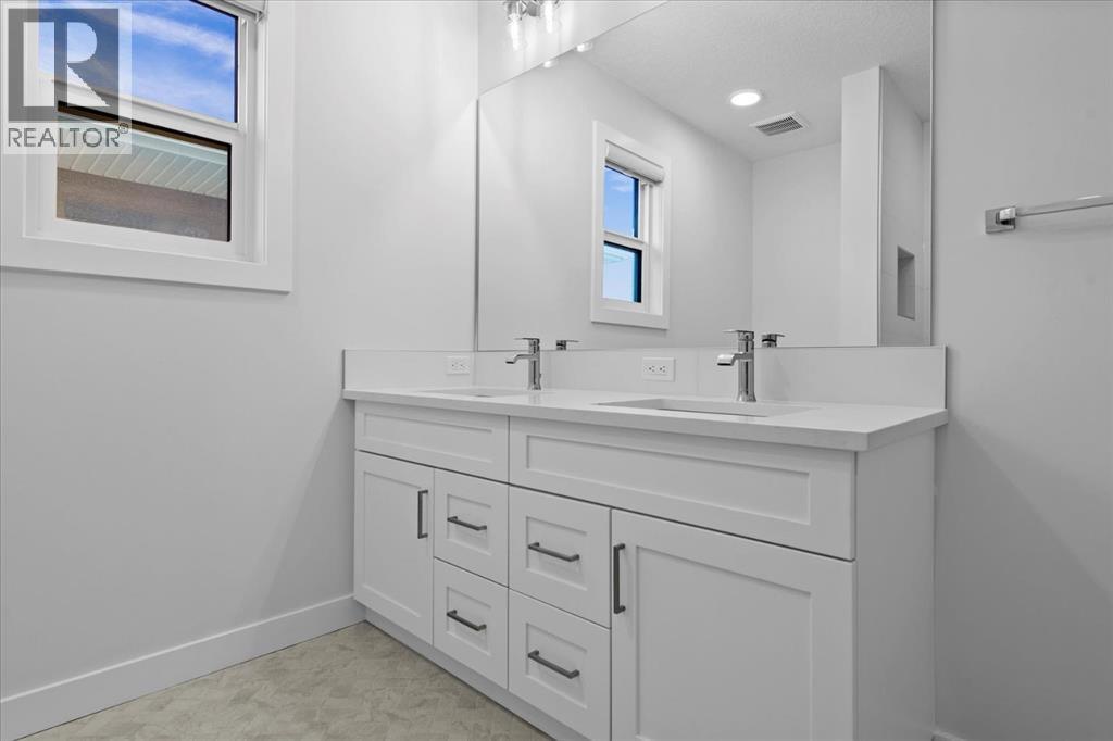 155 Grayling Road, Rural Rocky View County, Alberta  T3Z 0H3 - Photo 36 - A2279490