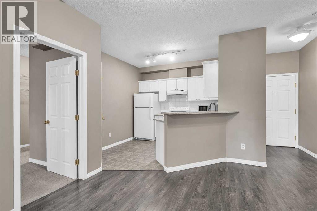 208, 126 14 Avenue Sw, Calgary, Alberta  T2R 0L9 - Photo 4 - A2262171
