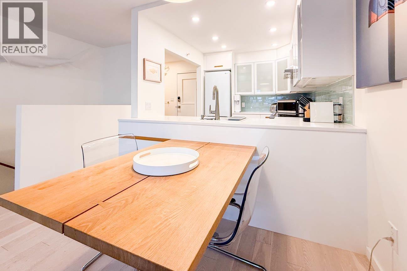 10 704 W 7th Avenue, Vancouver, British Columbia  V5Z 1B8 - Photo 6 - R3081707