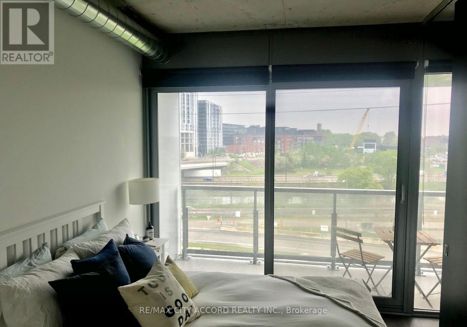 507 - 170 Bayview Avenue, Toronto, Ontario  M5A 0M4 - Photo 4 - C12715660