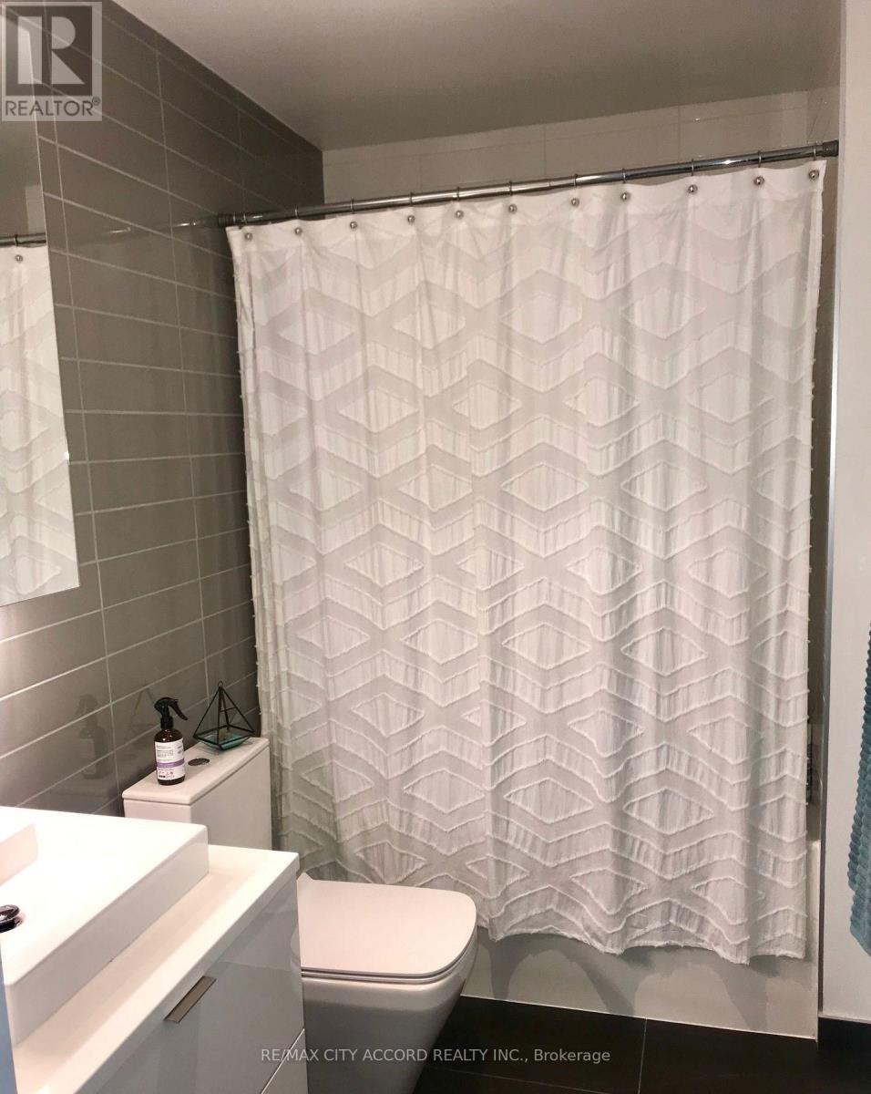 507 - 170 Bayview Avenue, Toronto, Ontario  M5A 0M4 - Photo 7 - C12715660