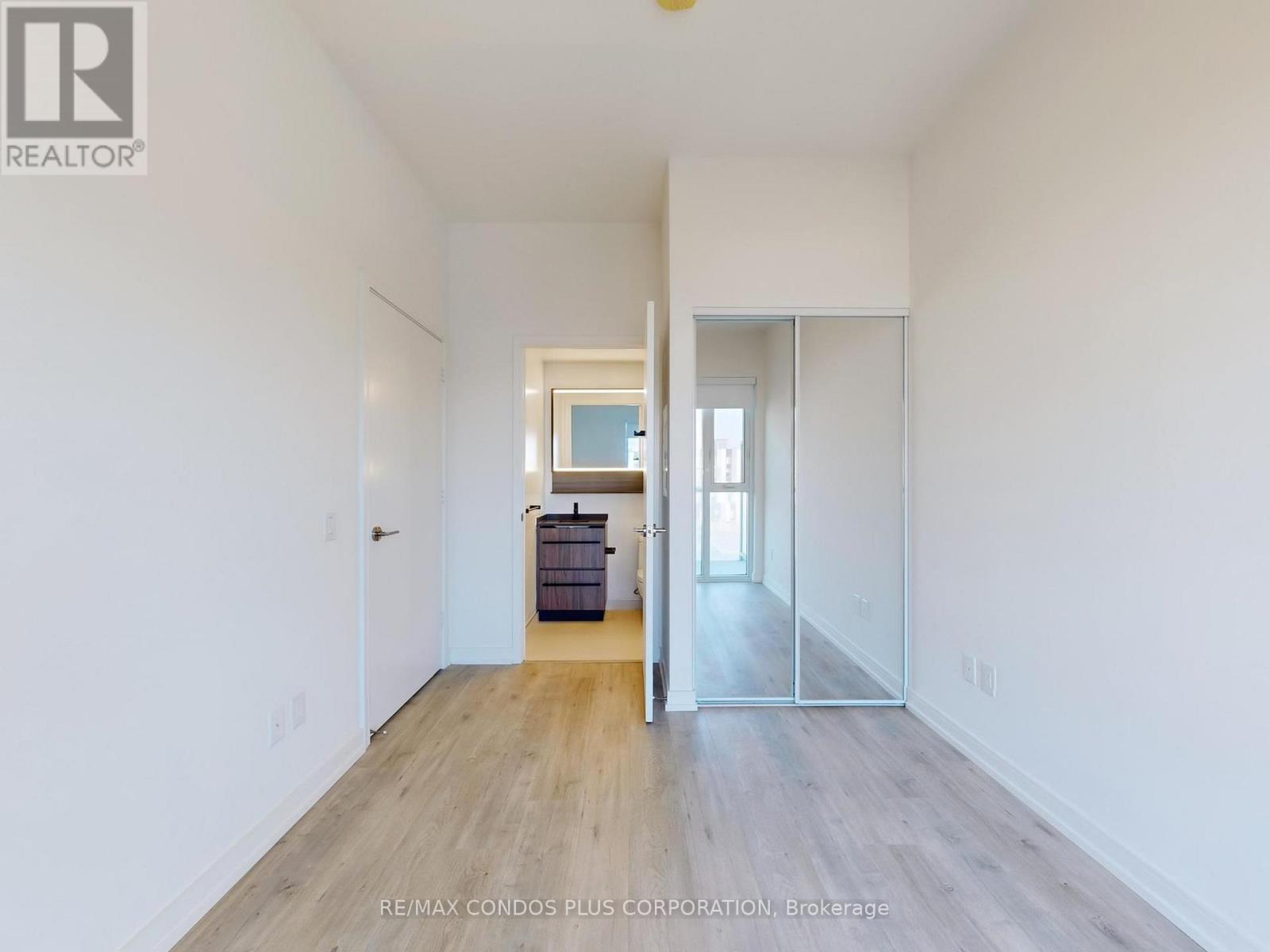 820 - 425 Front Street E, Toronto, Ontario  M5A 0X2 - Photo 16 - C12715676