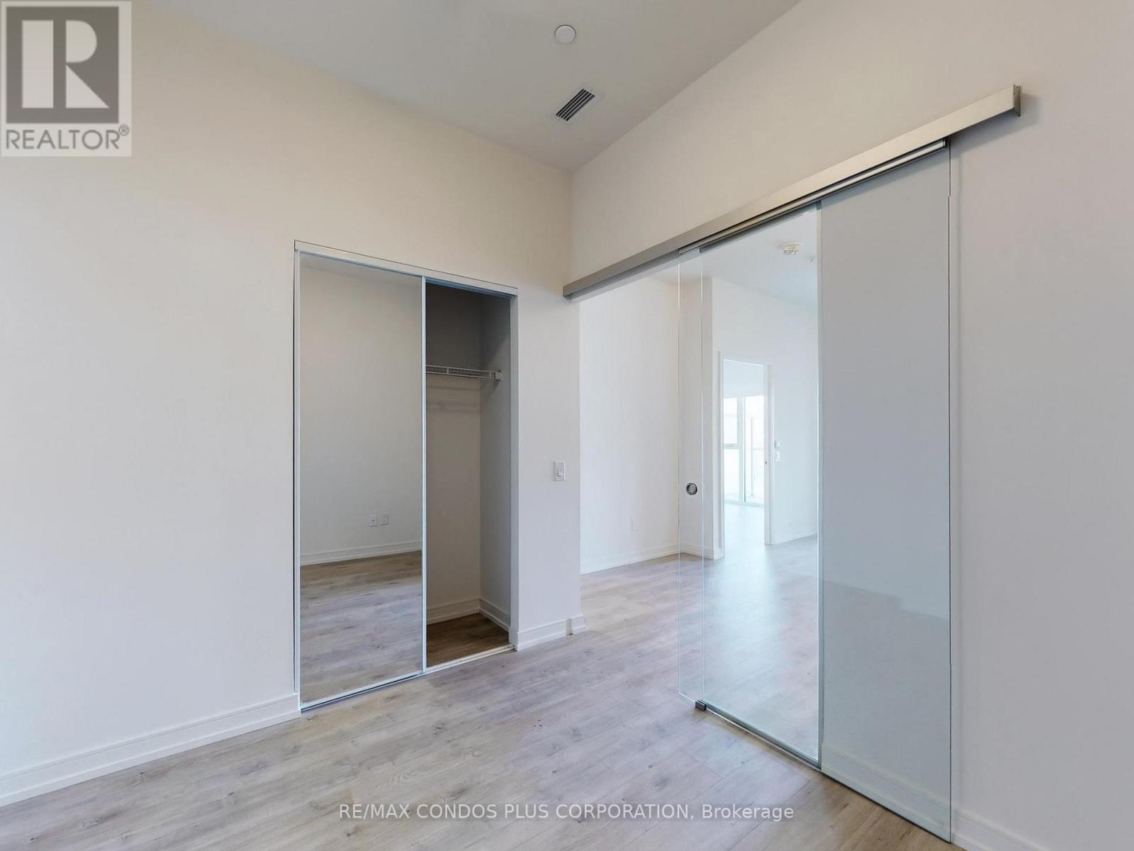 820 - 425 Front Street E, Toronto, Ontario  M5A 0X2 - Photo 19 - C12715676