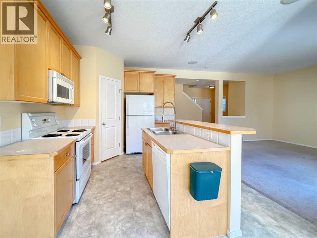 21 Panamount Hill Nw, Calgary, Alberta  T3K 5R8 - Photo 17 - A2270156