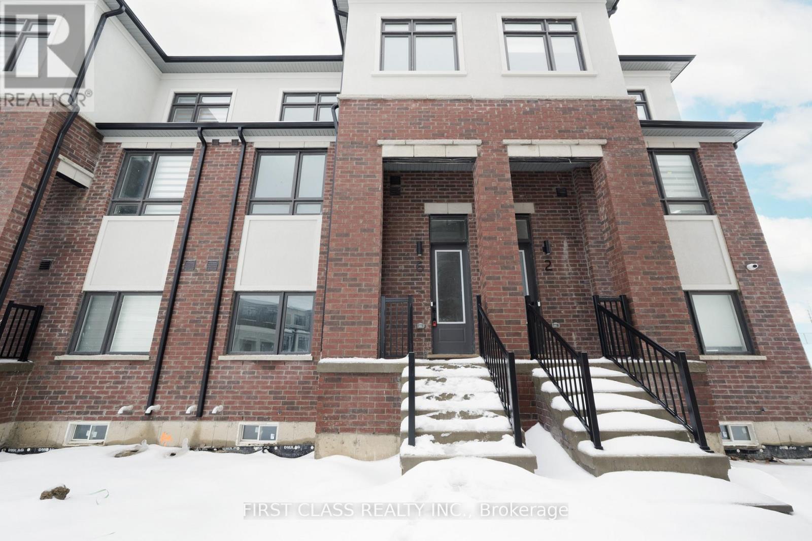 6 HONEY MILK LANE, Richmond Hill, Ontario