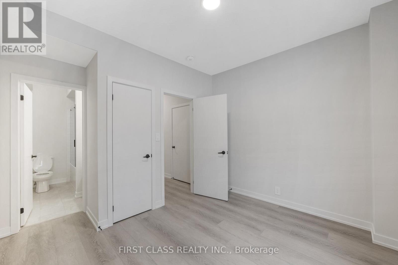 6 Honey Milk Lane, Richmond Hill, Ontario  L4B 0J5 - Photo 12 - N12715680