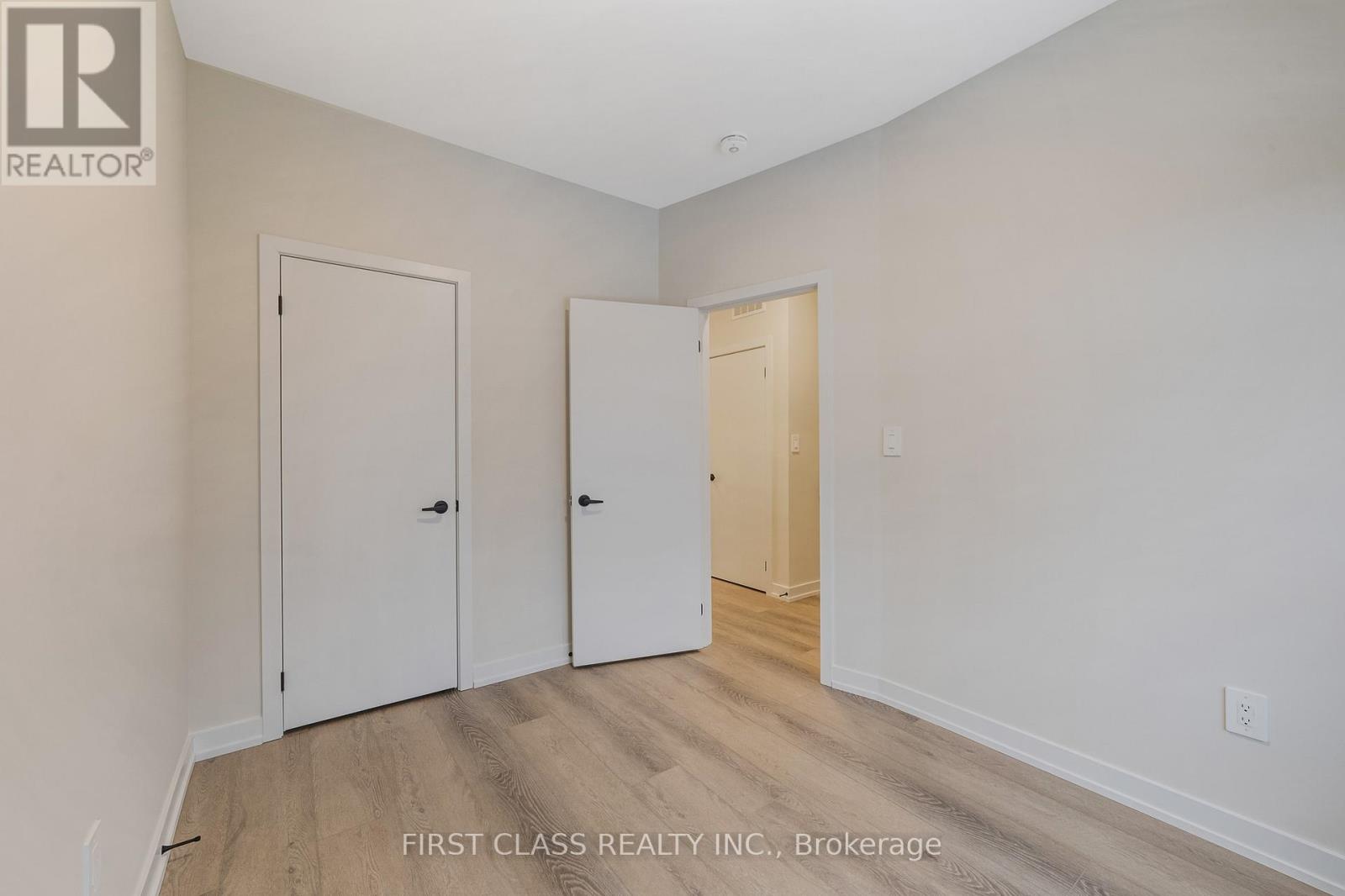 6 Honey Milk Lane, Richmond Hill, Ontario  L4B 0J5 - Photo 8 - N12715680