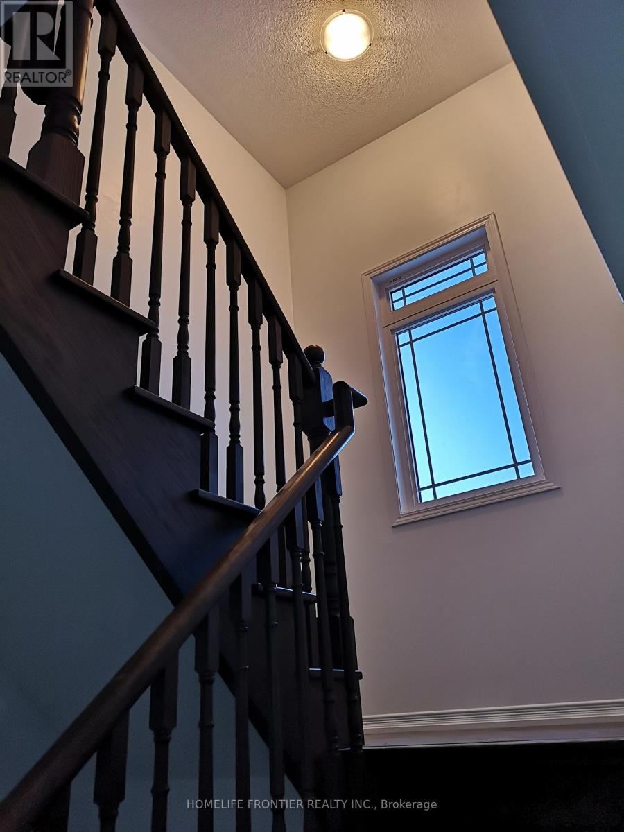 95 Frank's Way, Barrie, Ontario  L4N 3J1 - Photo 13 - S12715650