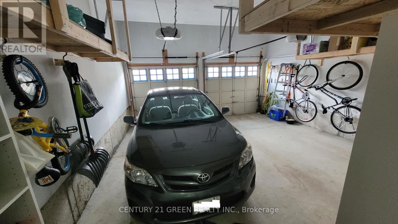 54 Cape Dorset Crescent, Brampton, Ontario  L6R 3L2 - Photo 12 - W12715654