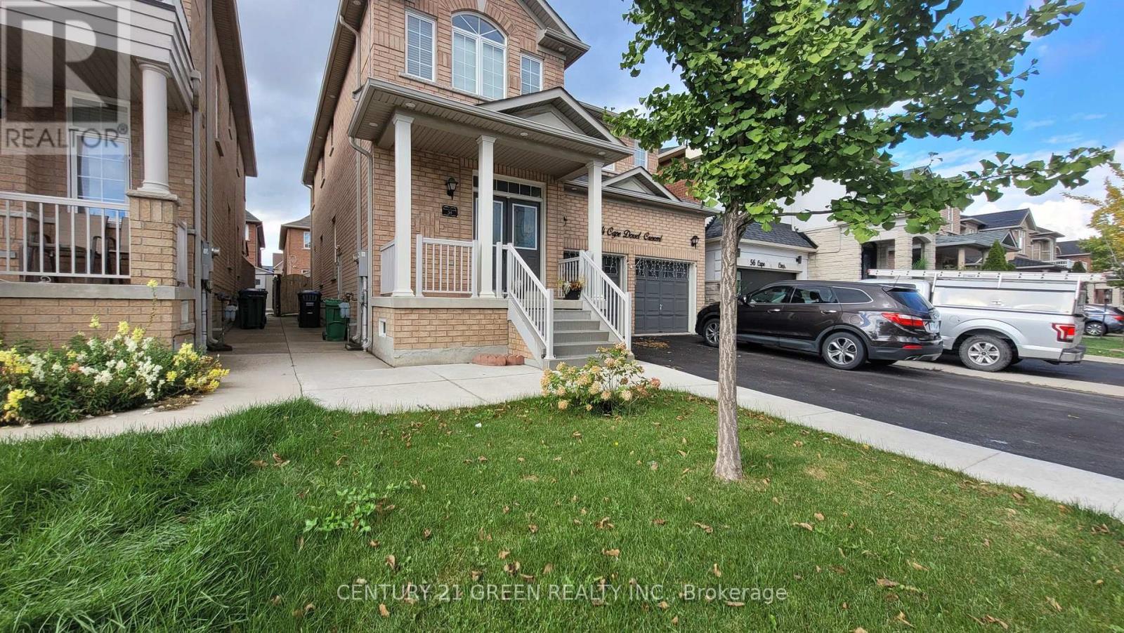 54 Cape Dorset Crescent, Brampton, Ontario  L6R 3L2 - Photo 3 - W12715654