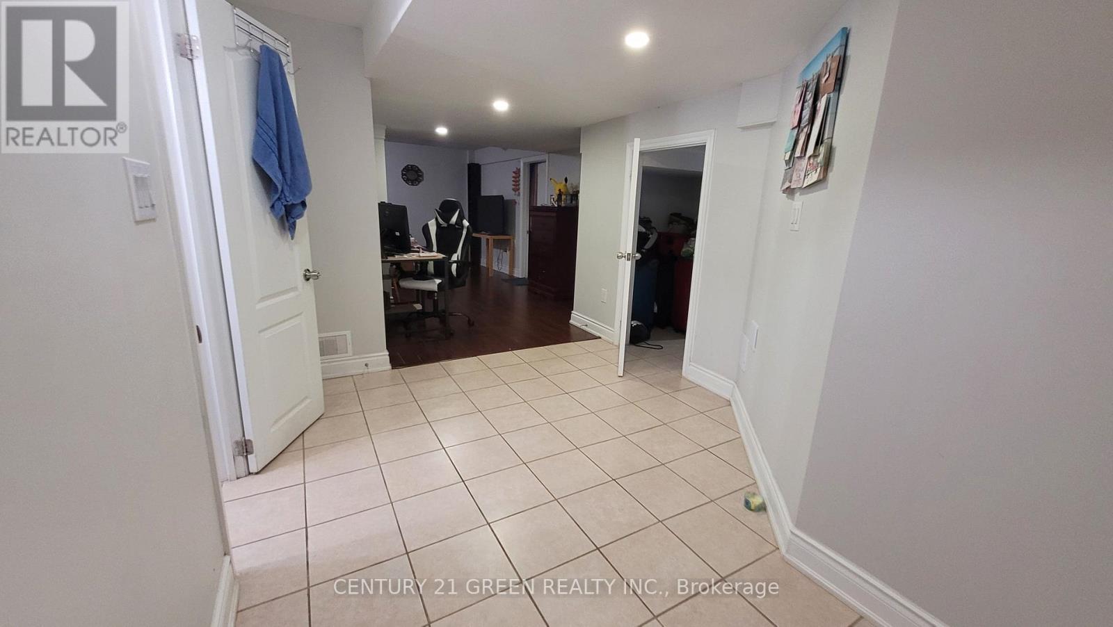 54 Cape Dorset Crescent, Brampton, Ontario  L6R 3L2 - Photo 46 - W12715654