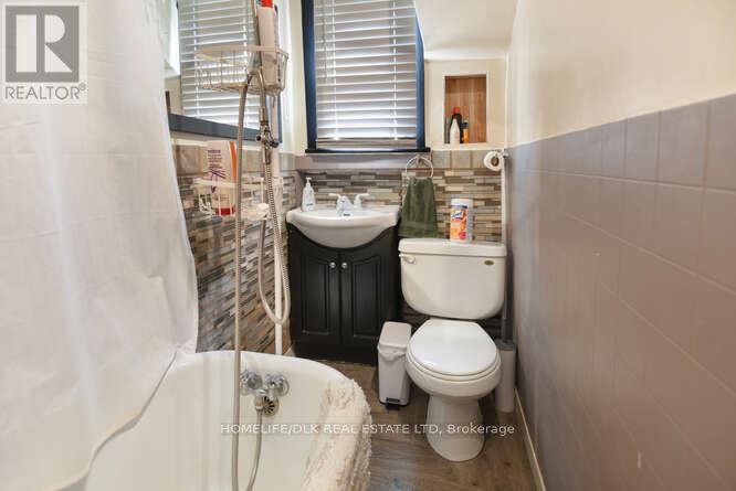 80 Perth Street, Brockville, Ontario  K6V 5C7 - Photo 13 - X12448984