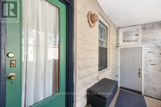 80 Perth Street, Brockville, Ontario  K6V 5C7 - Photo 4 - X12448984