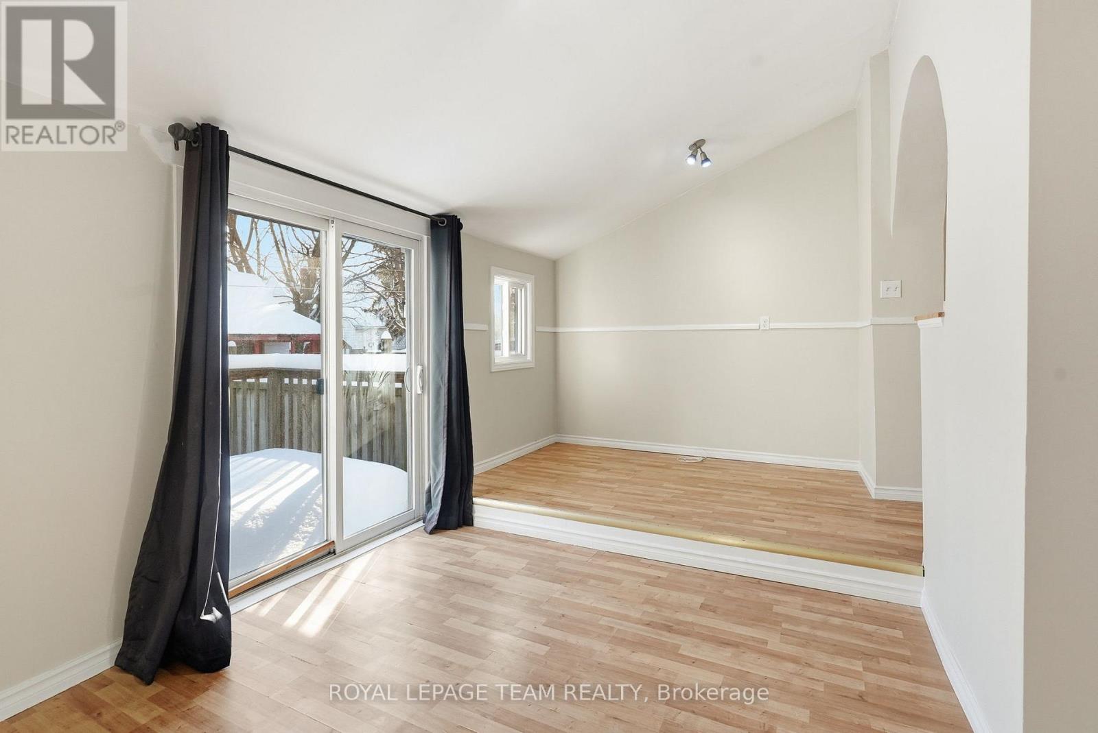 219 James Street E, Brockville, Ontario  K6V 1L7 - Photo 10 - X12567608