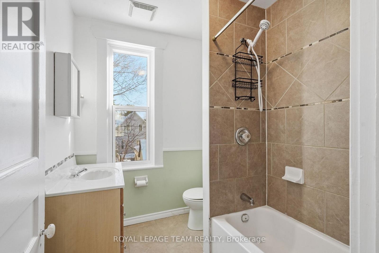 219 James Street E, Brockville, Ontario  K6V 1L7 - Photo 22 - X12567608