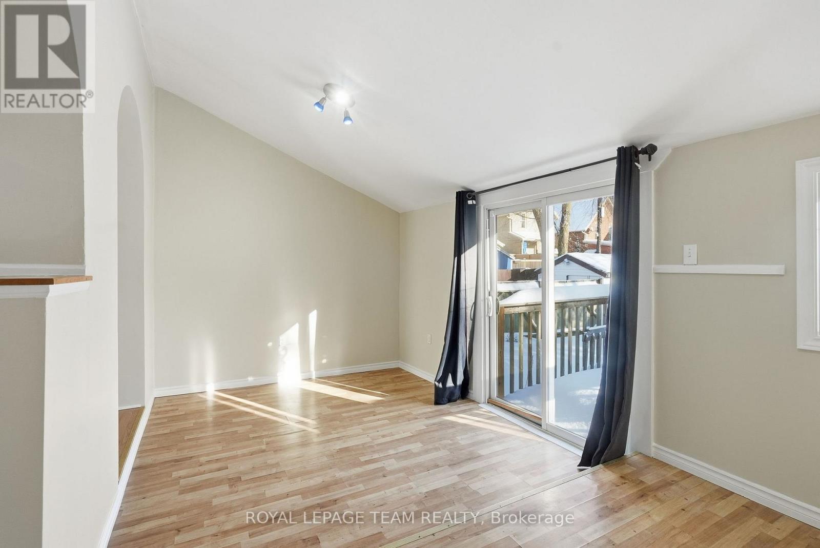 219 James Street E, Brockville, Ontario  K6V 1L7 - Photo 11 - X12567608