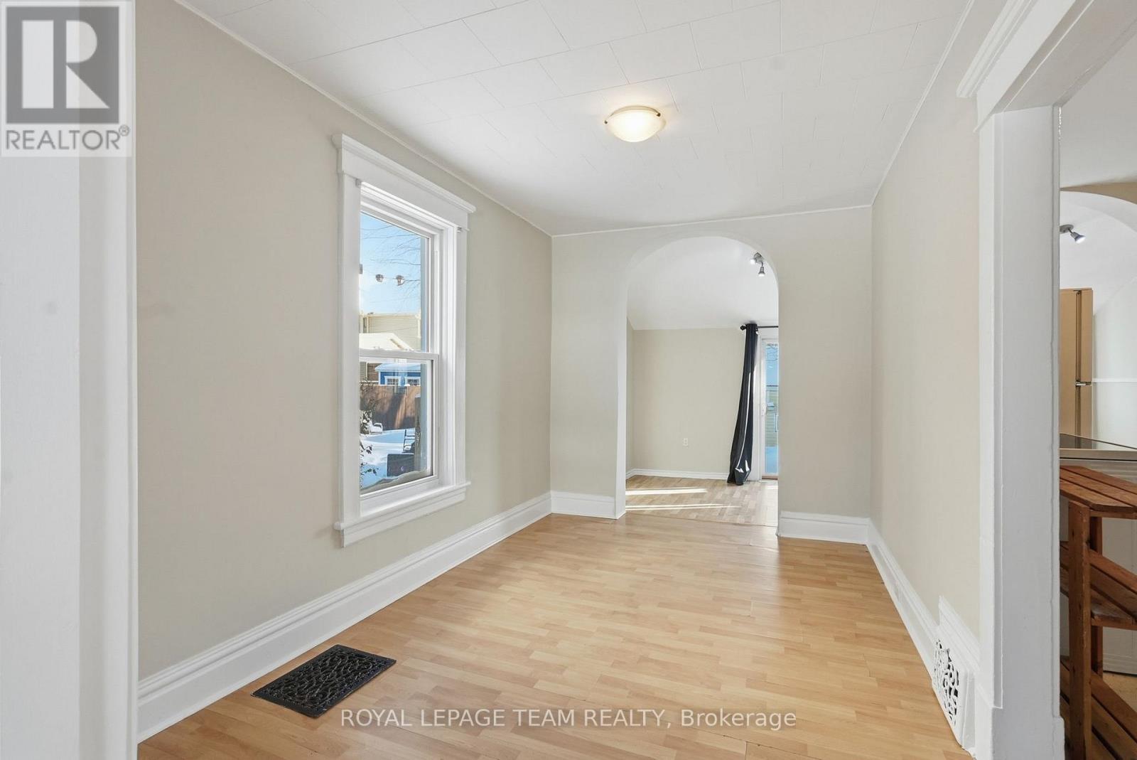 219 James Street E, Brockville, Ontario  K6V 1L7 - Photo 7 - X12567608