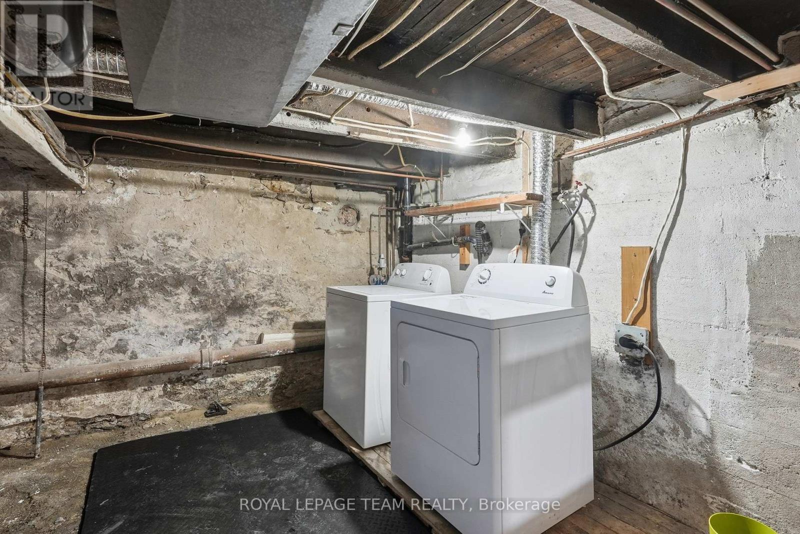 219 James Street E, Brockville, Ontario  K6V 1L7 - Photo 31 - X12567608