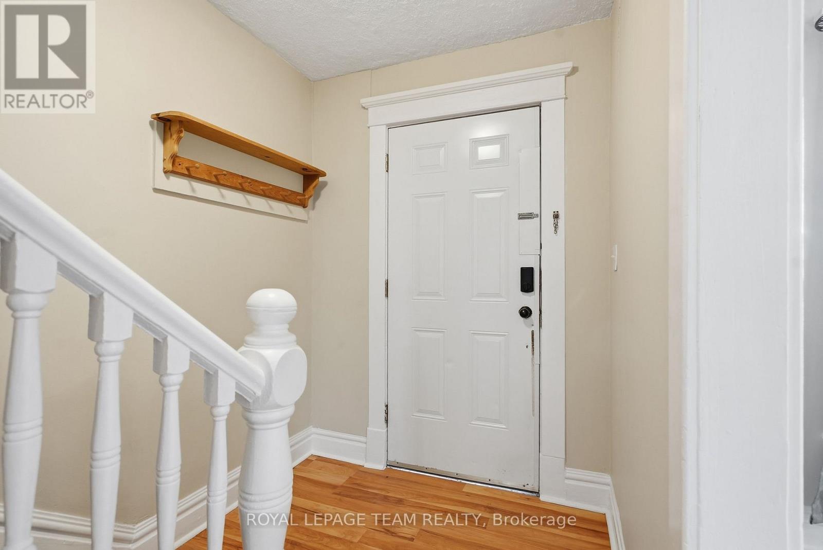 219 James Street E, Brockville, Ontario  K6V 1L7 - Photo 5 - X12567608