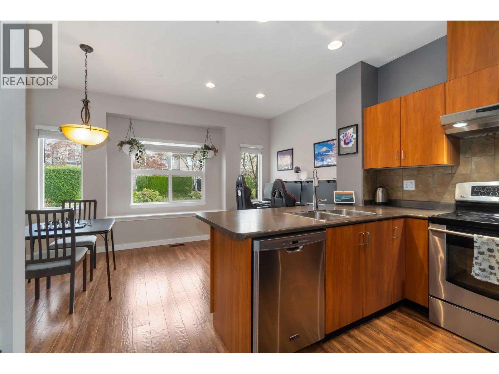 126 1055 Riverwood Gate, Port Coquitlam, British Columbia  V3B 8C3 - Photo 14 - R3081702