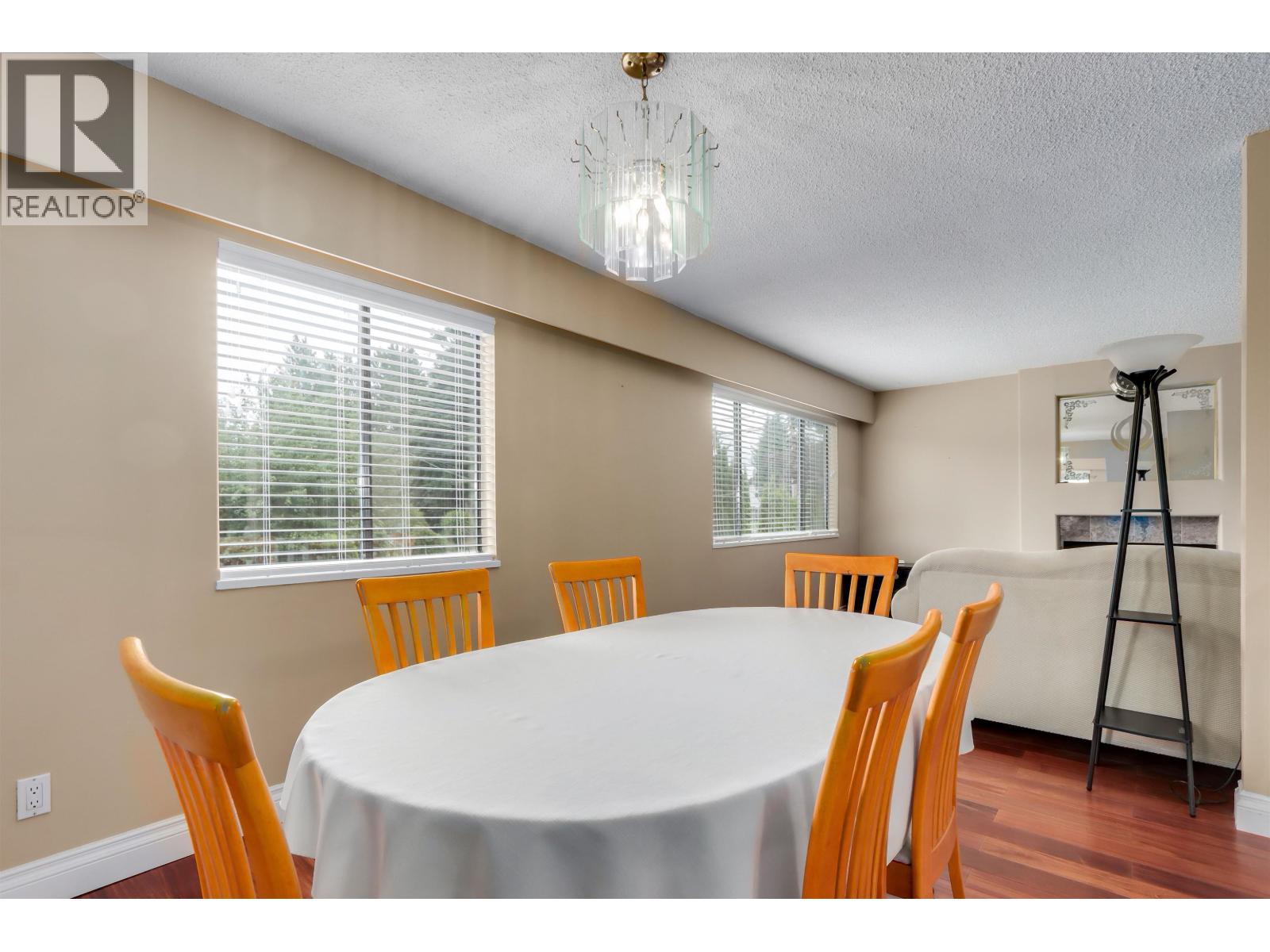 6525 Denbigh Avenue, Burnaby, British Columbia  V5H 3R7 - Photo 8 - R3081484