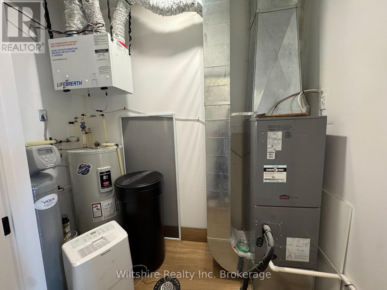 1105 - 361 Quarter Town Line, Tillsonburg, Ontario  N4G 0K2 - Photo 5 - X12709848