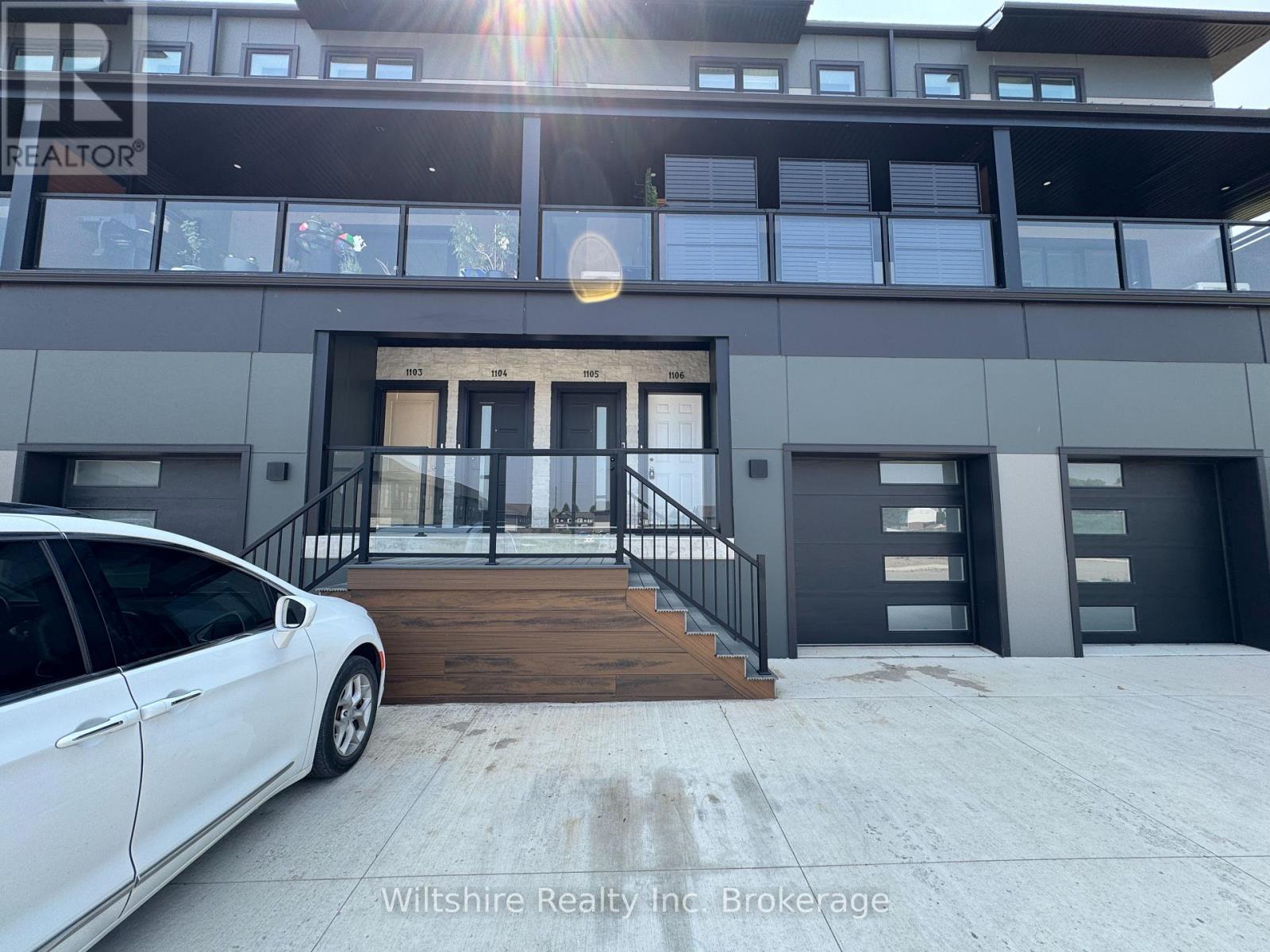 1105 - 361 Quarter Town Line, Tillsonburg, Ontario  N4G 0K2 - Photo 2 - X12709848