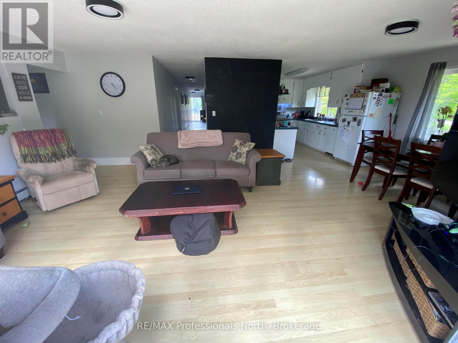 204 Mineral Springs Road, Huntsville, Ontario  P1H 2N5 - Photo 4 - X12715692