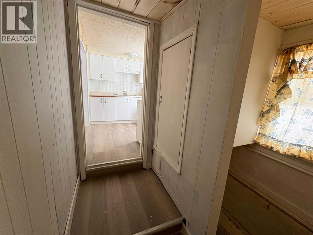 316 Broadway Street N, Raymond, Alberta  T0K 2S0 - Photo 3 - A2273582