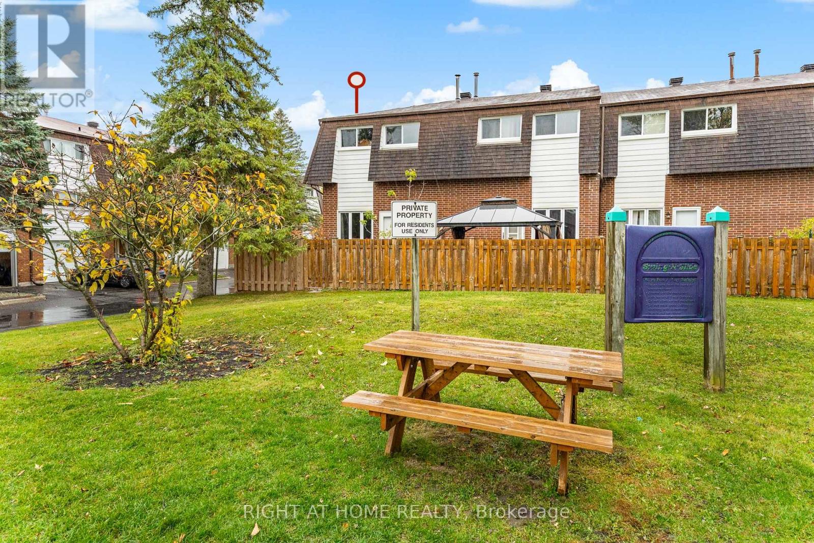 32 - 2296 Orient Park Drive, Ottawa, Ontario  K1B 4N6 - Photo 33 - X12715700