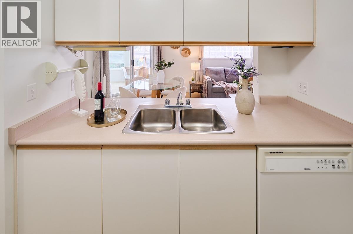 11 1328 W 73rd Avenue, Vancouver, British Columbia  V6P 3E7 - Photo 6 - R3081716