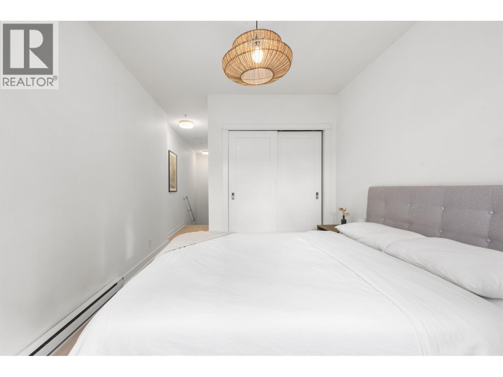 3429 Porter Street, Vancouver, British Columbia  V5N 4H2 - Photo 12 - R3081720