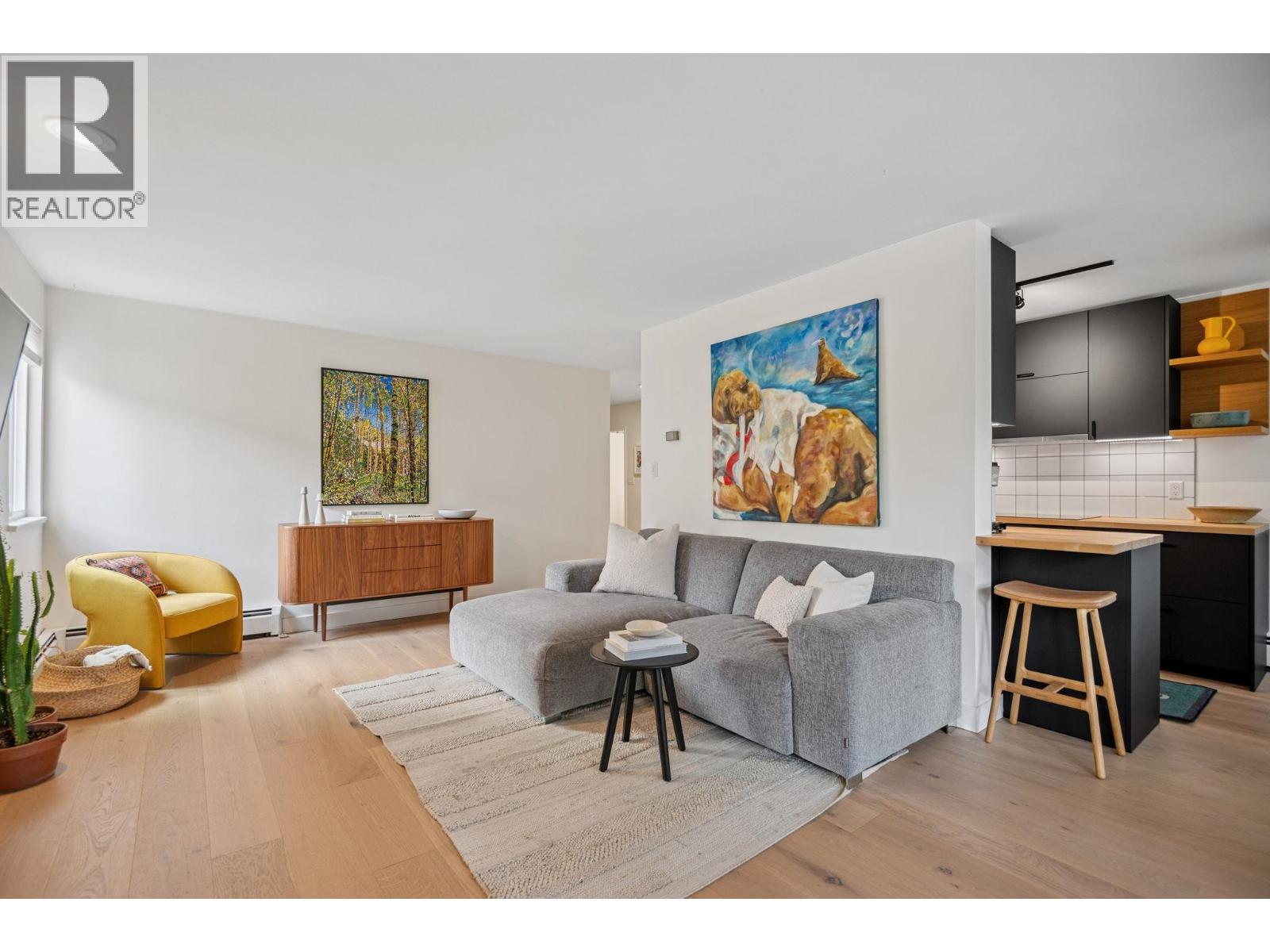 209 1420 E 8 Avenue, Vancouver, British Columbia  V5N 1T4 - Photo 4 - R3081723