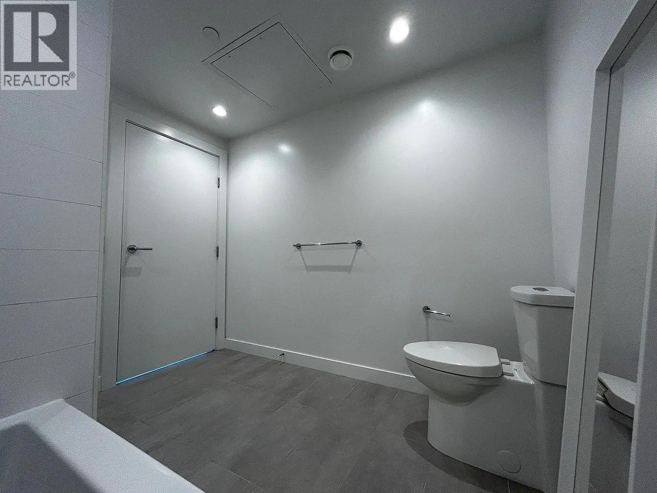 608 652 Whiting Way, Coquitlam, British Columbia  V3J 0K3 - Photo 24 - R3081700