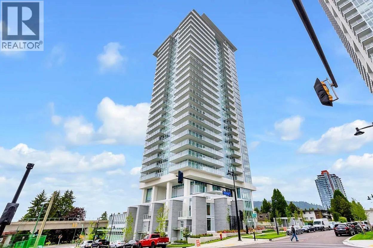 608 652 Whiting Way, Coquitlam, British Columbia  V3J 0K3 - Photo 1 - R3081700