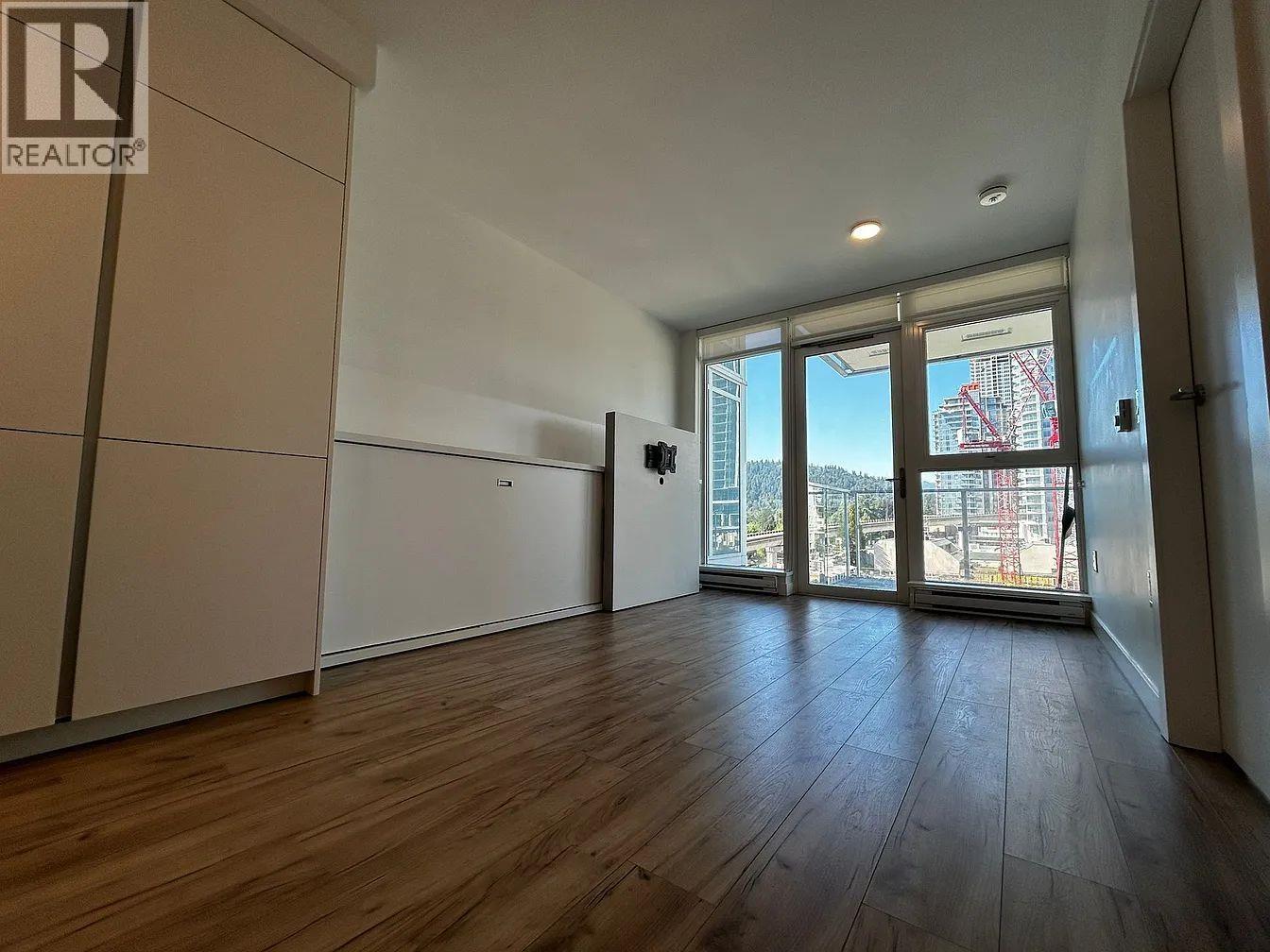 608 652 Whiting Way, Coquitlam, British Columbia  V3J 0K3 - Photo 4 - R3081700