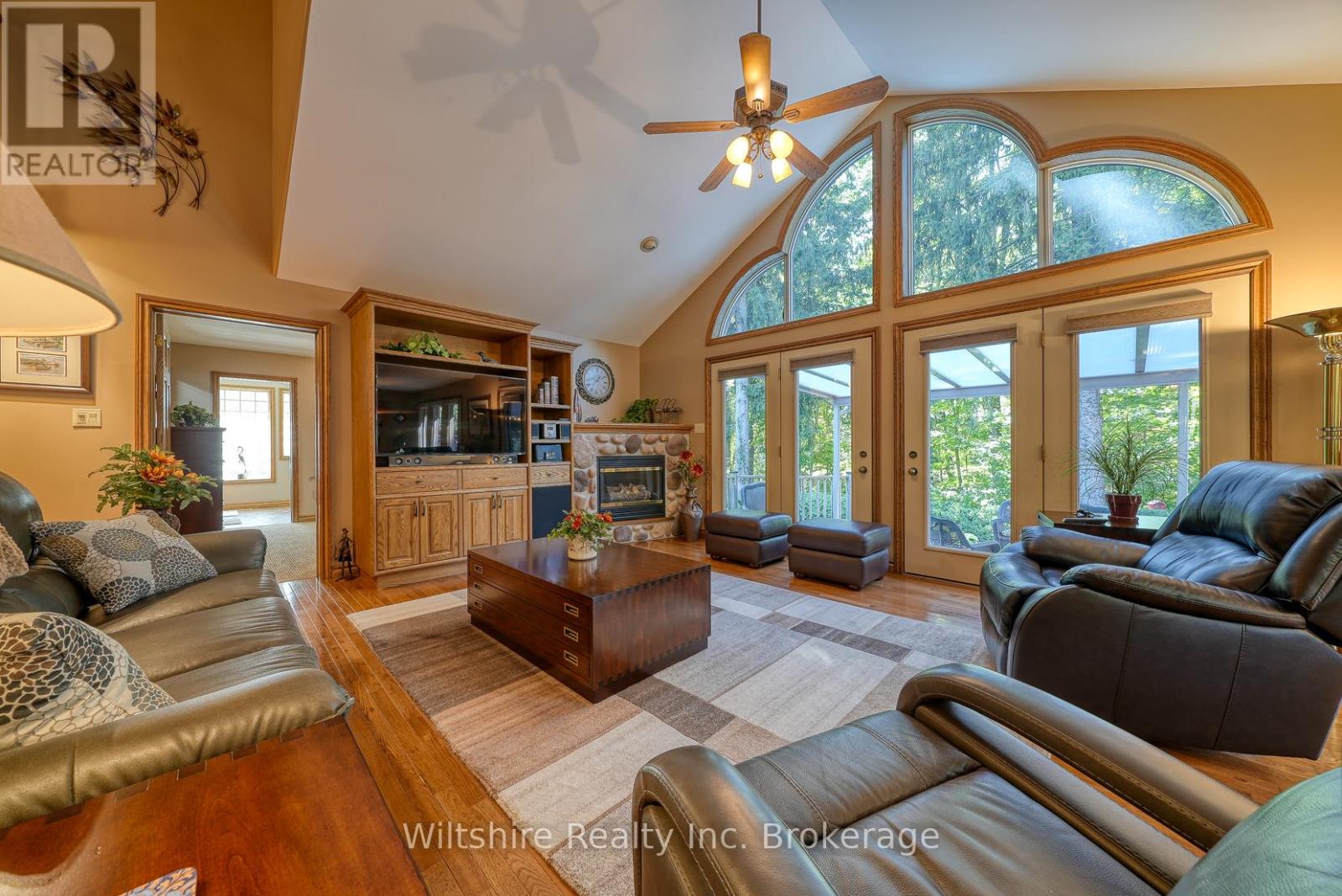 5 Whispering Pine Lane, Tillsonburg, Ontario  N4G 5V4 - Photo 12 - X12443081