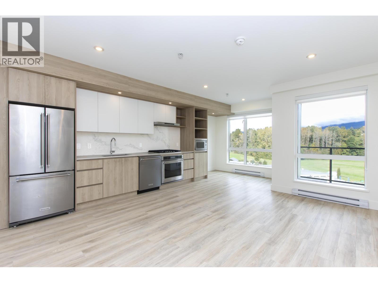 626 38362 Buckley Avenue, Squamish, British Columbia  V8B 0J8 - Photo 1 - R3057449