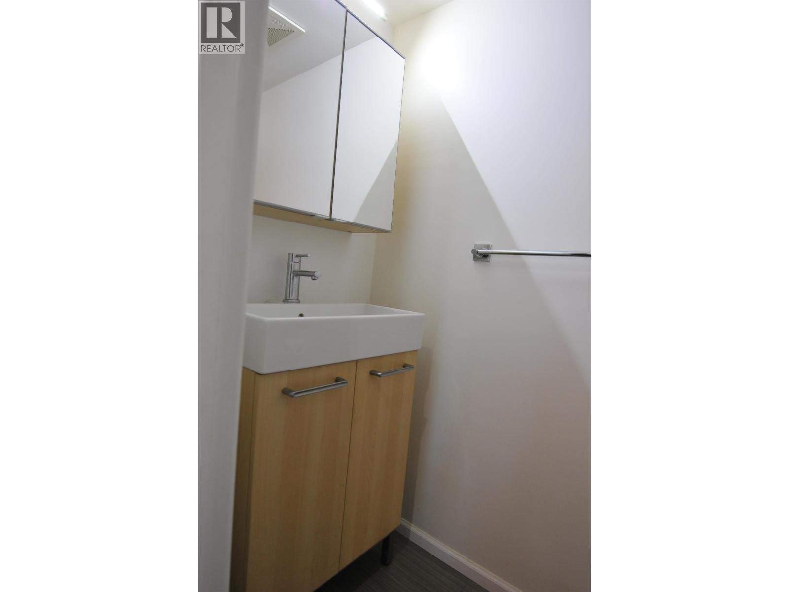 209 930 E 7th Avenue, Vancouver, British Columbia  V5T 1P6 - Photo 17 - R3081025