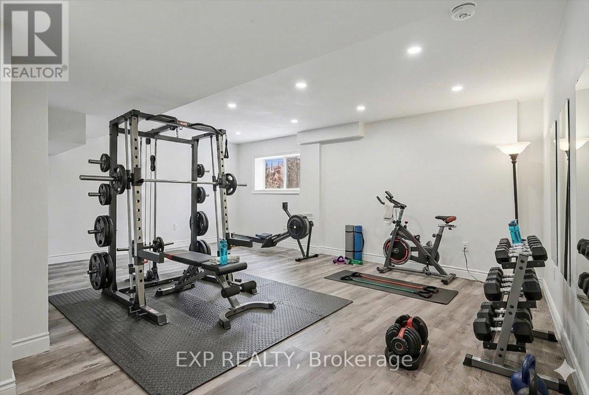 93 Tremaine Drive, Kitchener, Ontario  N2A 4M3 - Photo 37 - X12715696