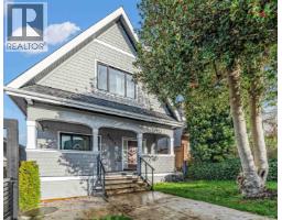 3433 DUNDAS STREET, Vancouver, British Columbia