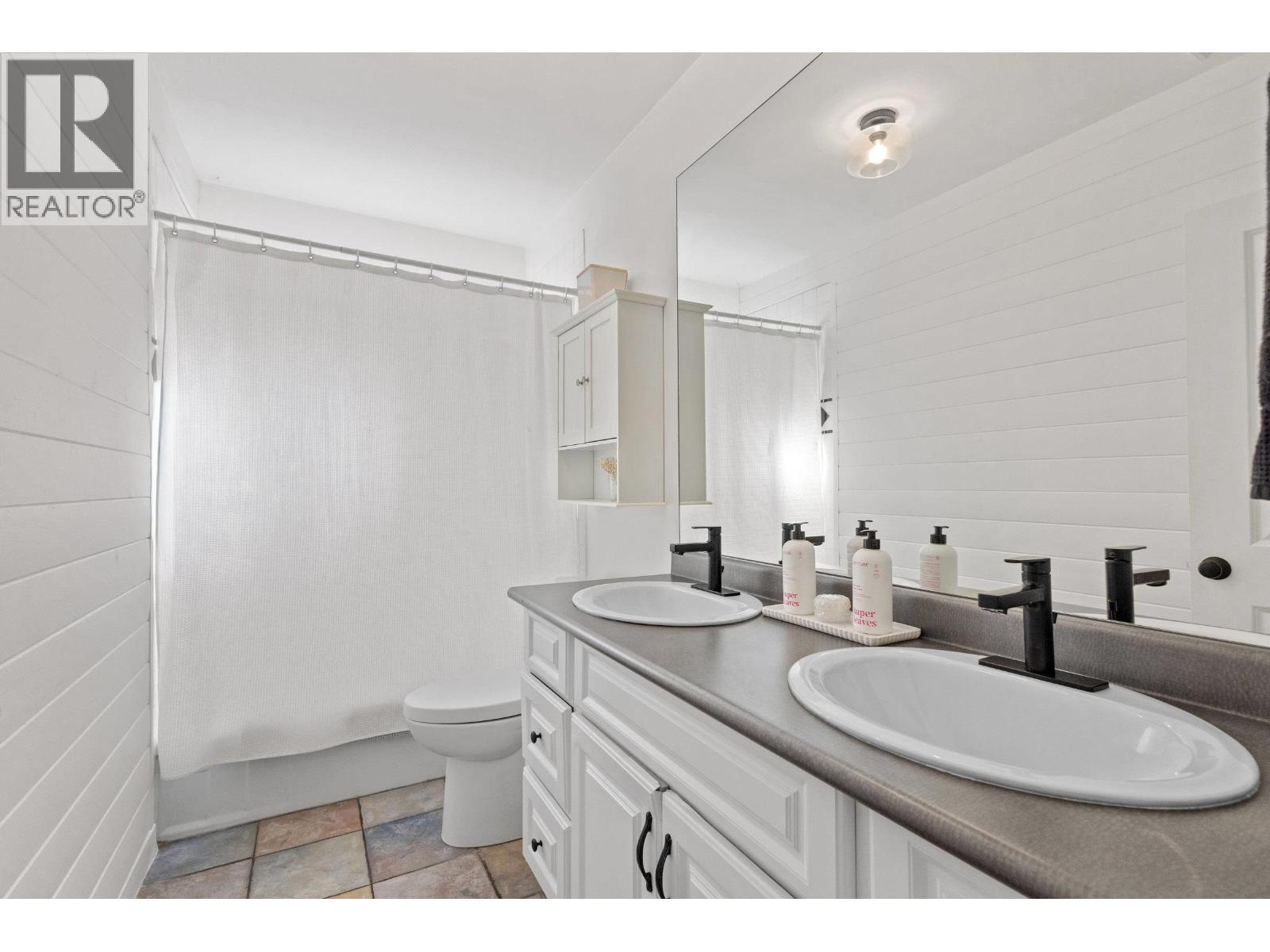 1275 Brantwood Road, North Vancouver, British Columbia  V7R 1G6 - Photo 15 - R3081678