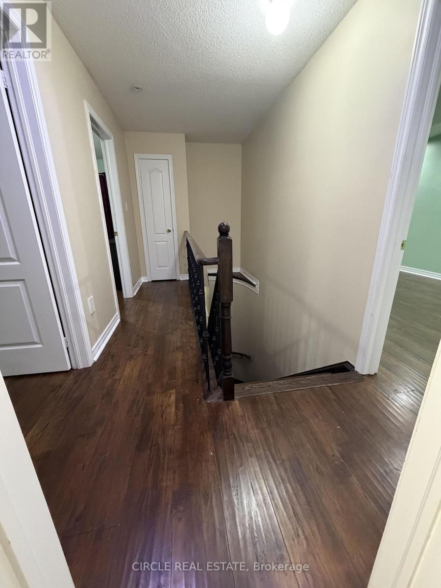 15 Tailfin Road, Brampton, Ontario  L6V 4T1 - Photo 17 - W12711872