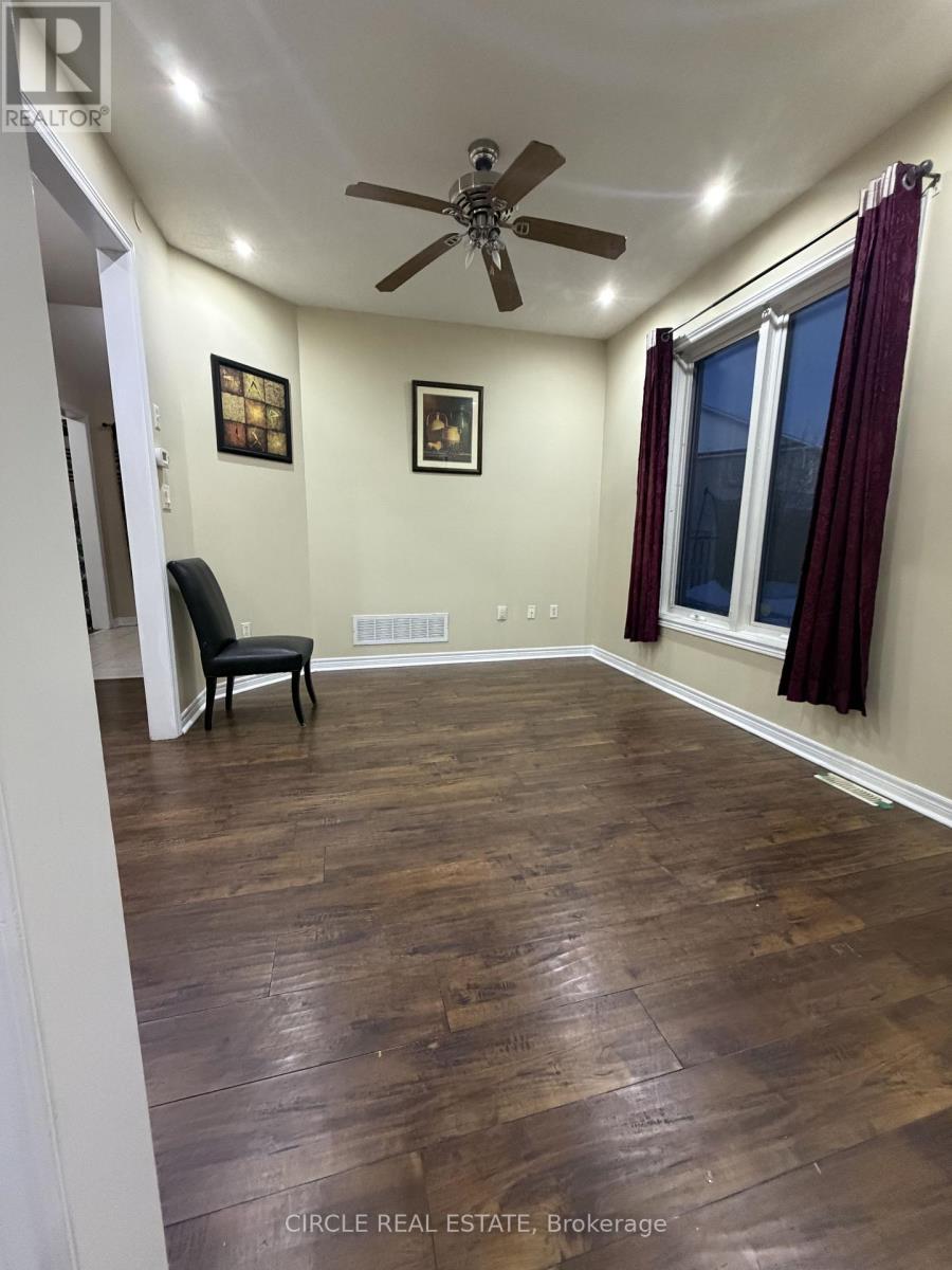 15 Tailfin Road, Brampton, Ontario  L6V 4T1 - Photo 7 - W12711872