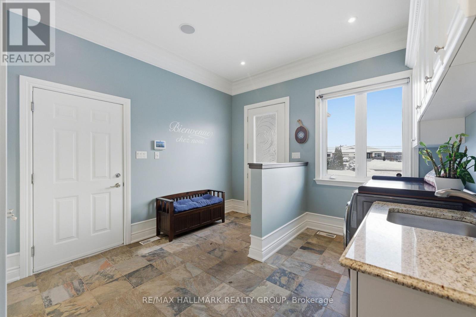 3665 Front Road, Champlain, Ontario  K6A 2W5 - Photo 48 - X12611850